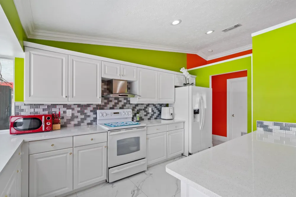 402 SW SEAFLOWER Port St. Lucie, FL 34984