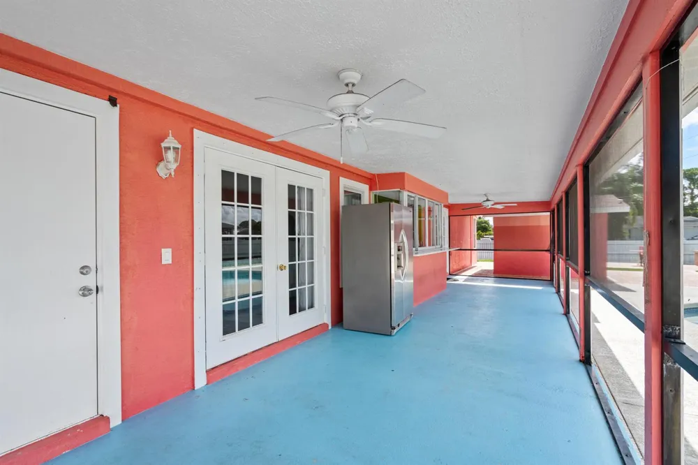 402 SW SEAFLOWER Port St. Lucie, FL 34984