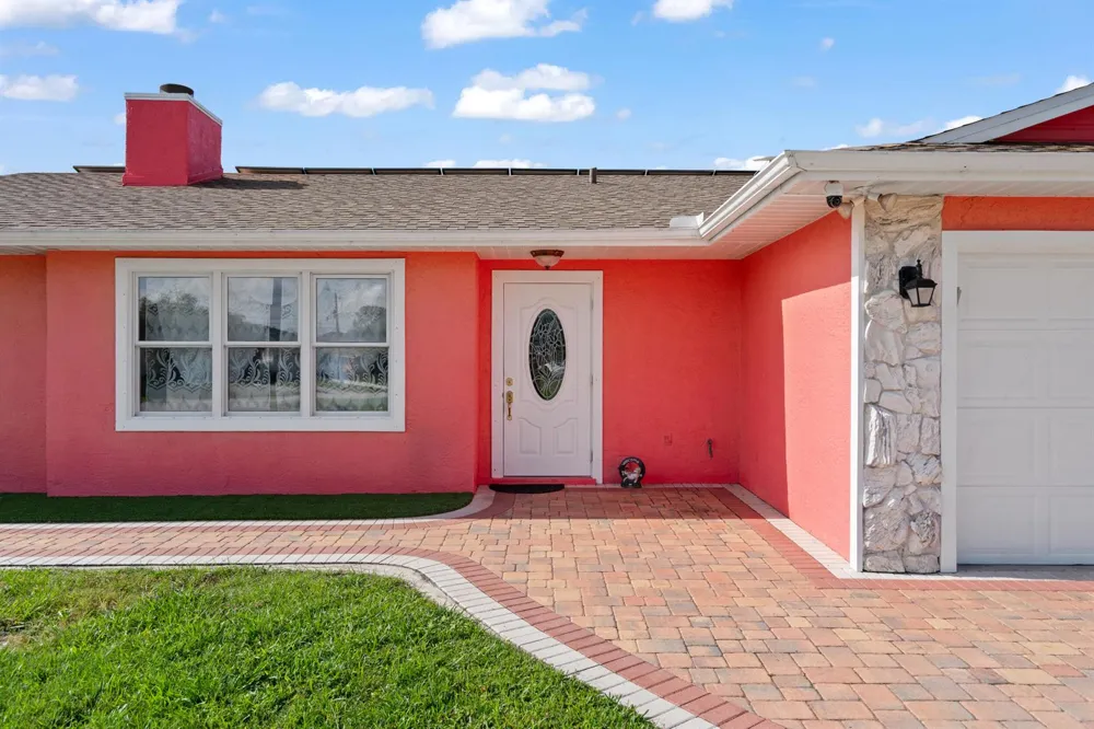 402 SW SEAFLOWER Port St. Lucie, FL 34984