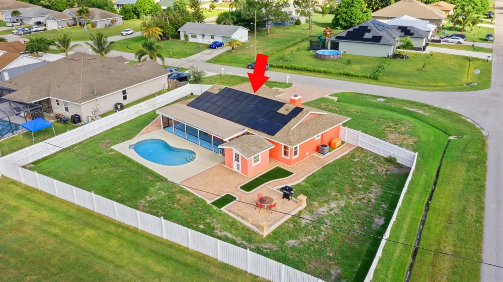402 SW SEAFLOWER Port St. Lucie, FL 34984