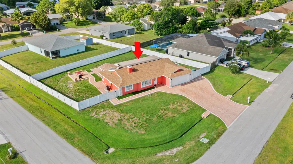402 SW SEAFLOWER Port St. Lucie, FL 34984