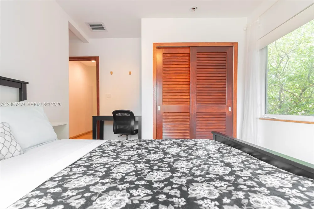 521 NE 68th St #1 Miami, FL 33138