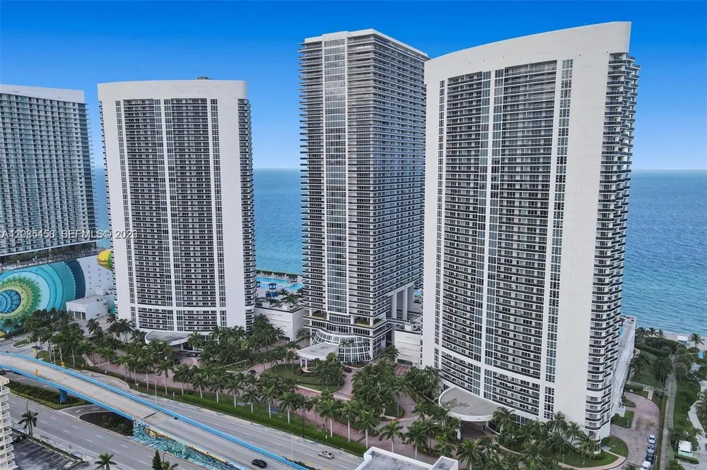 1830 S Ocean Dr #5001 Hallandale Beach, FL 33009