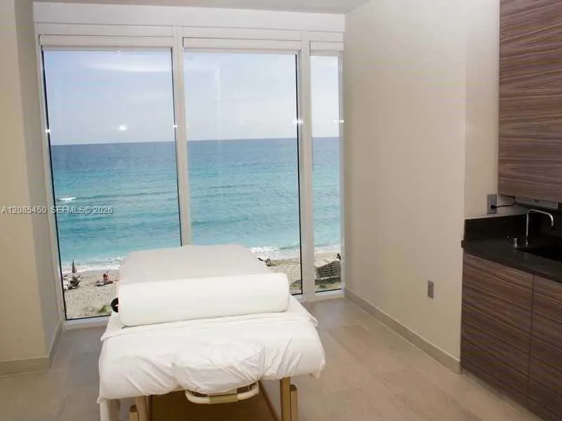 1830 S Ocean Dr #5001 Hallandale Beach, FL 33009