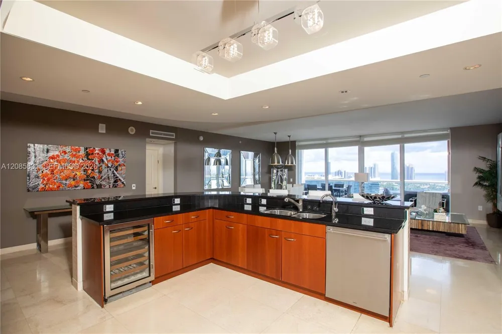 6000 Island Blvd #2602 Aventura, FL 33160
