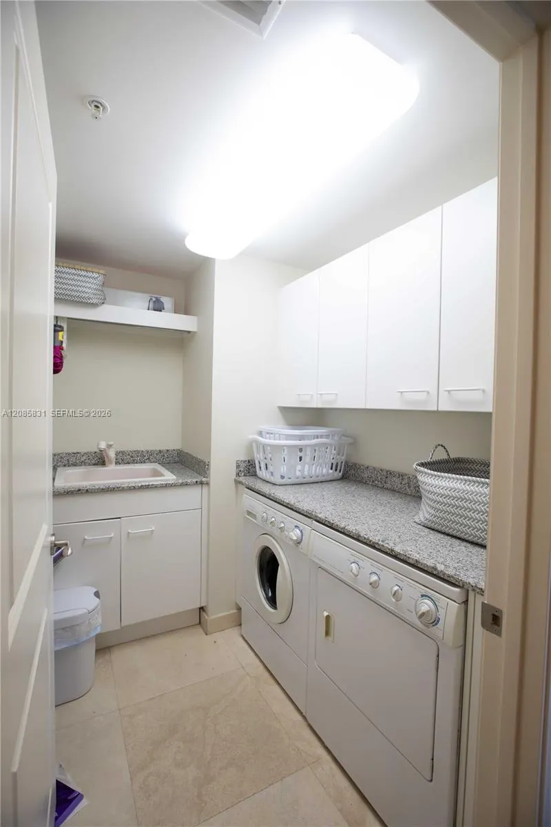 6000 Island Blvd #2602 Aventura, FL 33160