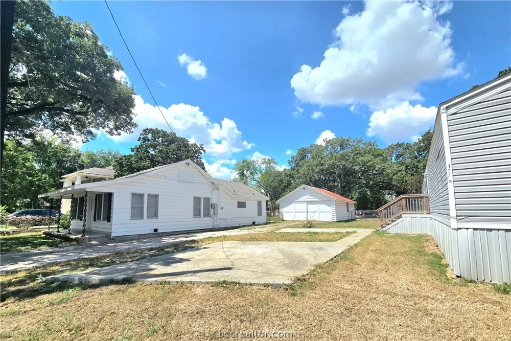 138 Watson Lane Bryan, TX 77801