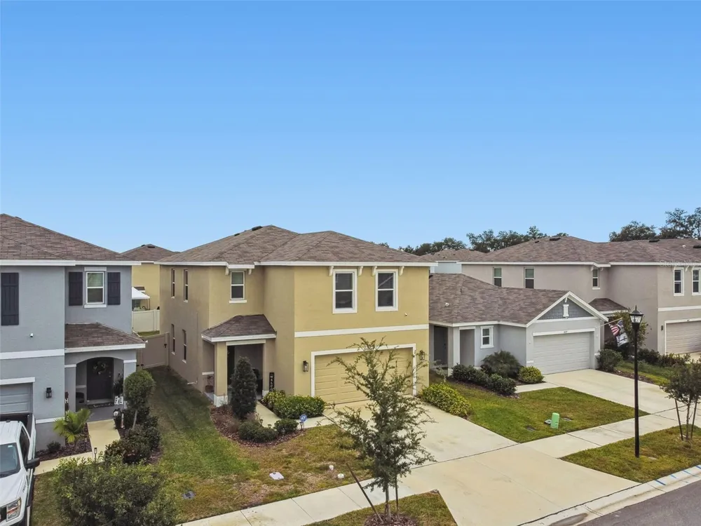 5667 CHORLEYWOOD LANE Wesley Chapel, FL 33545