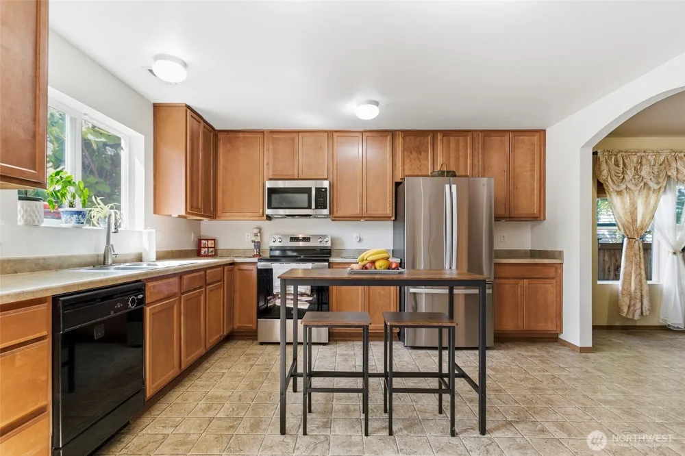 943 Candlestick Lane SW Tumwater, WA 98512