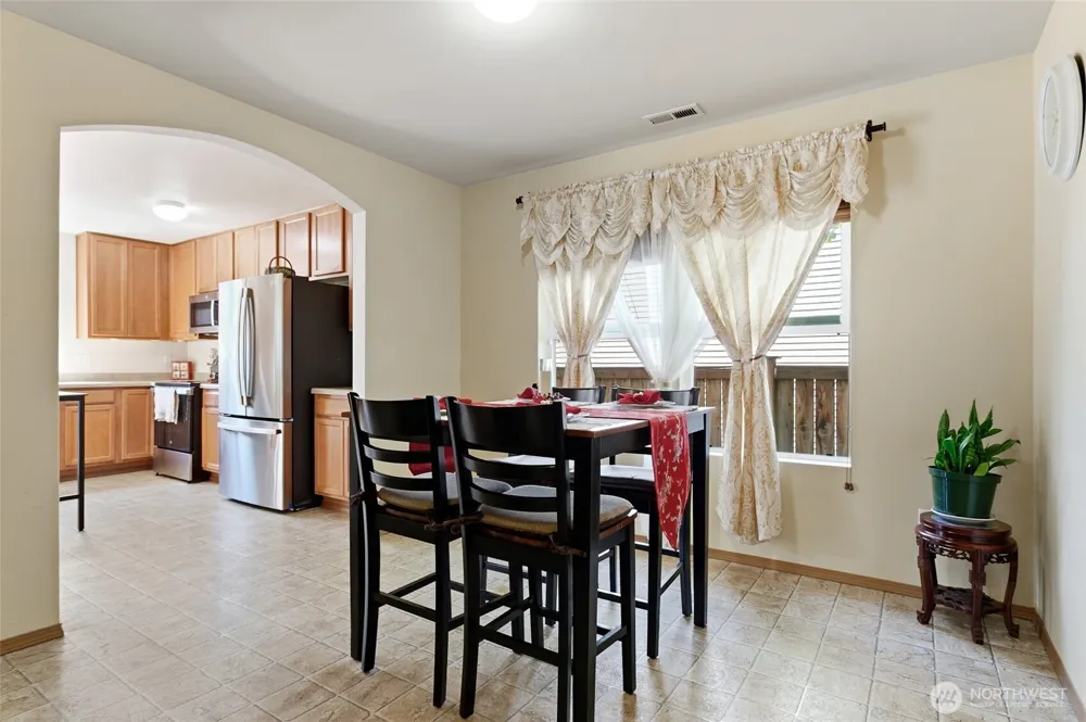 943 Candlestick Lane SW Tumwater, WA 98512