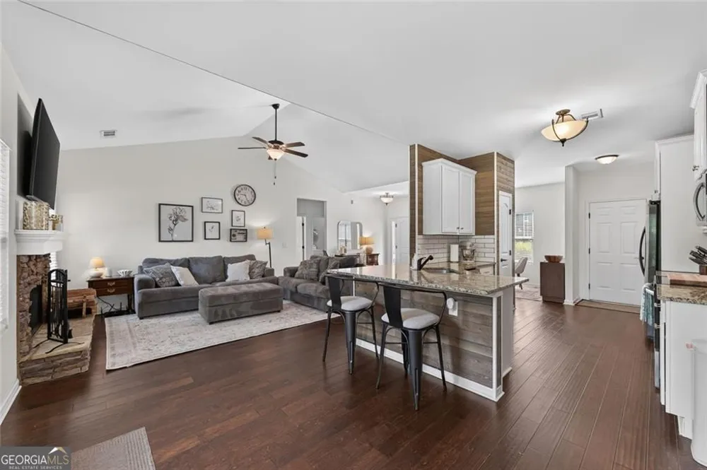 67 Bryn DR Dawsonville, GA 30534
