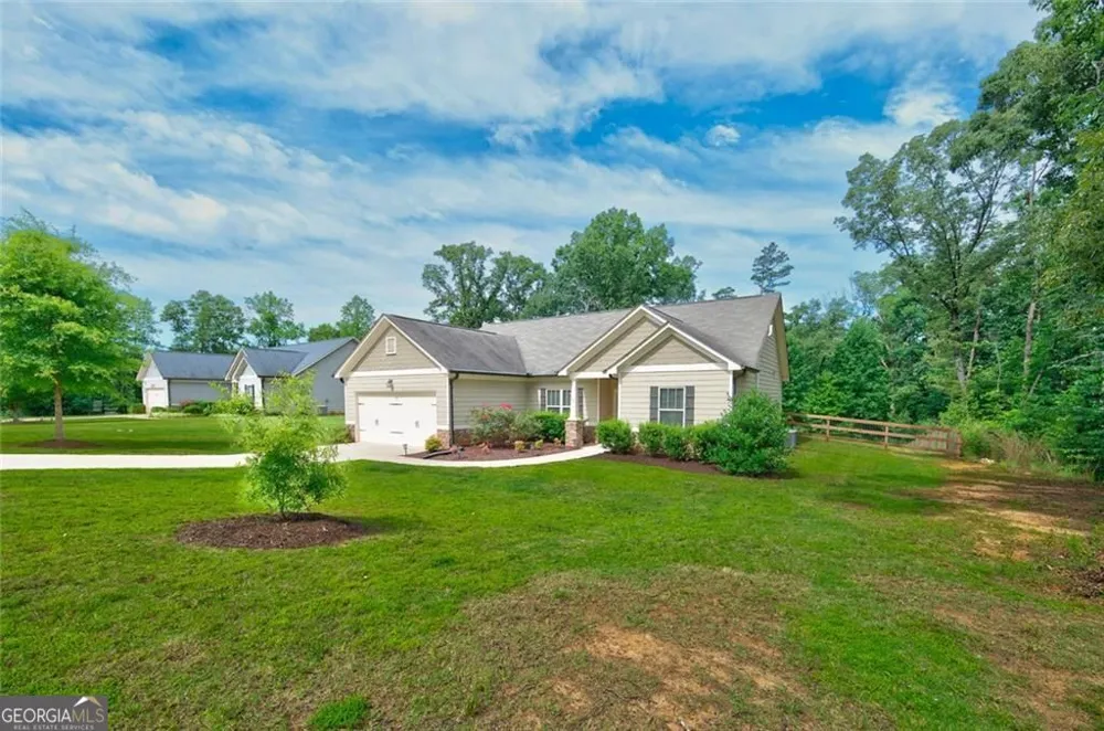 67 Bryn DR Dawsonville, GA 30534