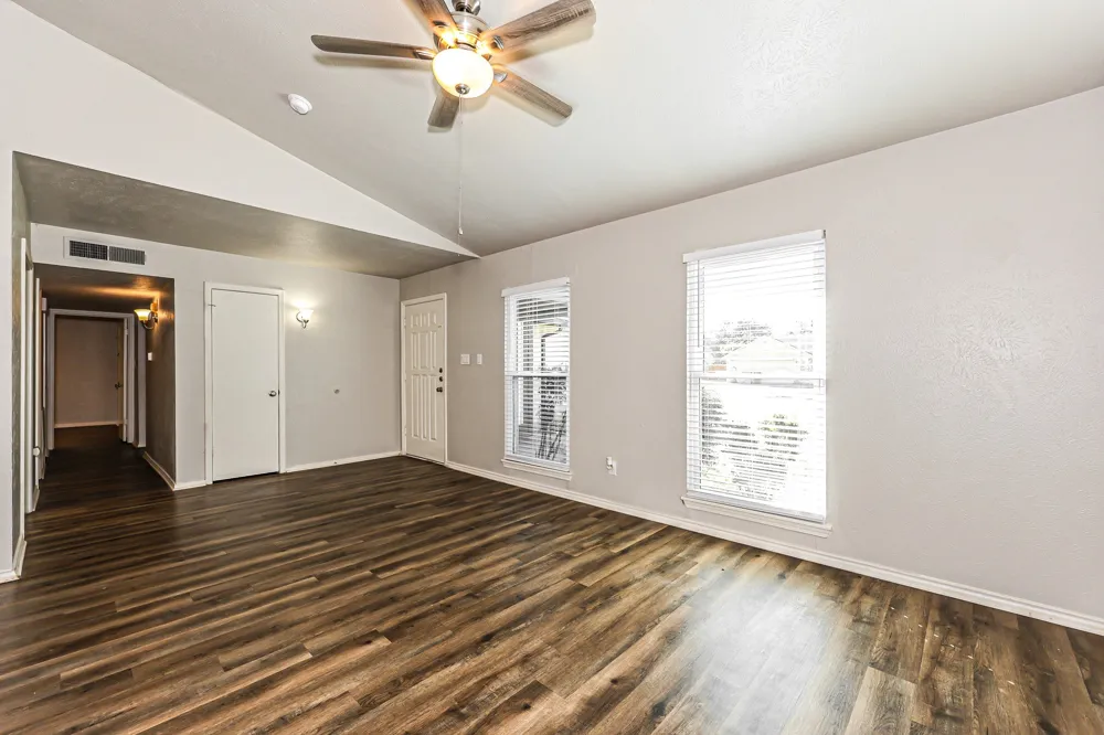 717 Redbud Drive Forney, TX 75126
