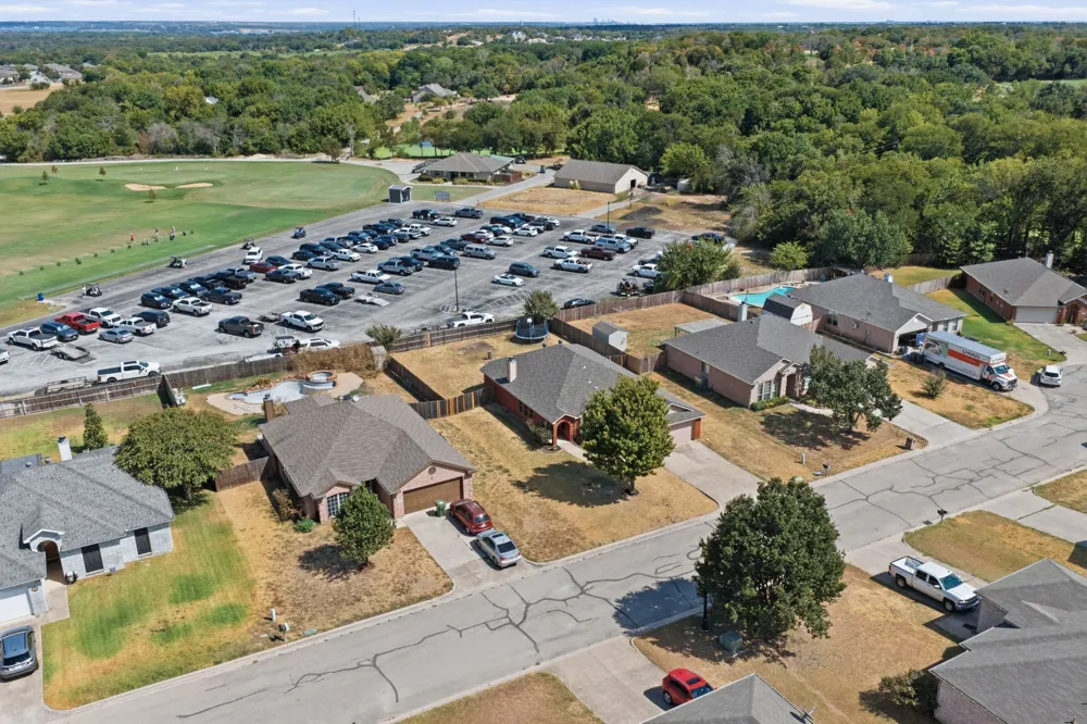 117 Timber Cross Court Azle, TX 76020