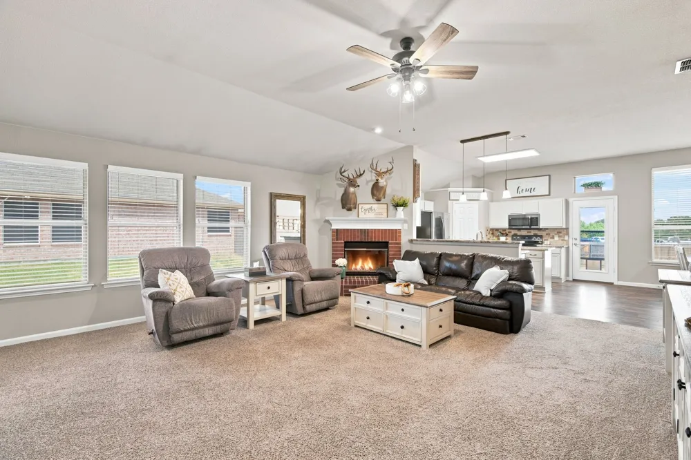 117 Timber Cross Court Azle, TX 76020