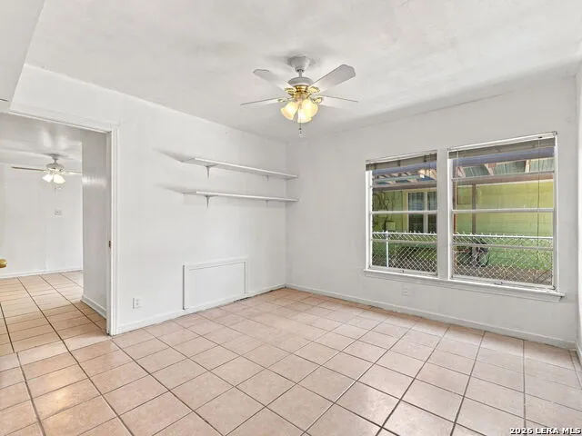 831 Brady San Antonio, TX 78207