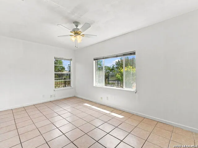 831 Brady San Antonio, TX 78207
