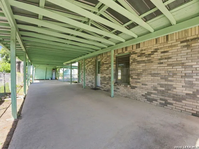 831 Brady San Antonio, TX 78207