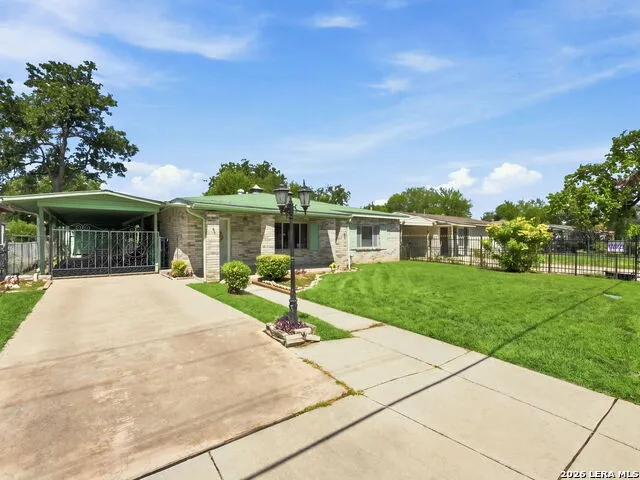 831 Brady San Antonio, TX 78207