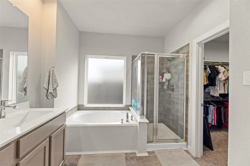 2927 Neem Tree Lane Katy, TX 77493