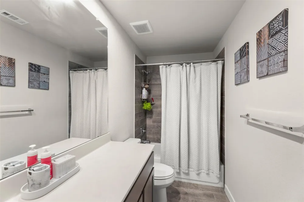 2927 Neem Tree Lane Katy, TX 77493