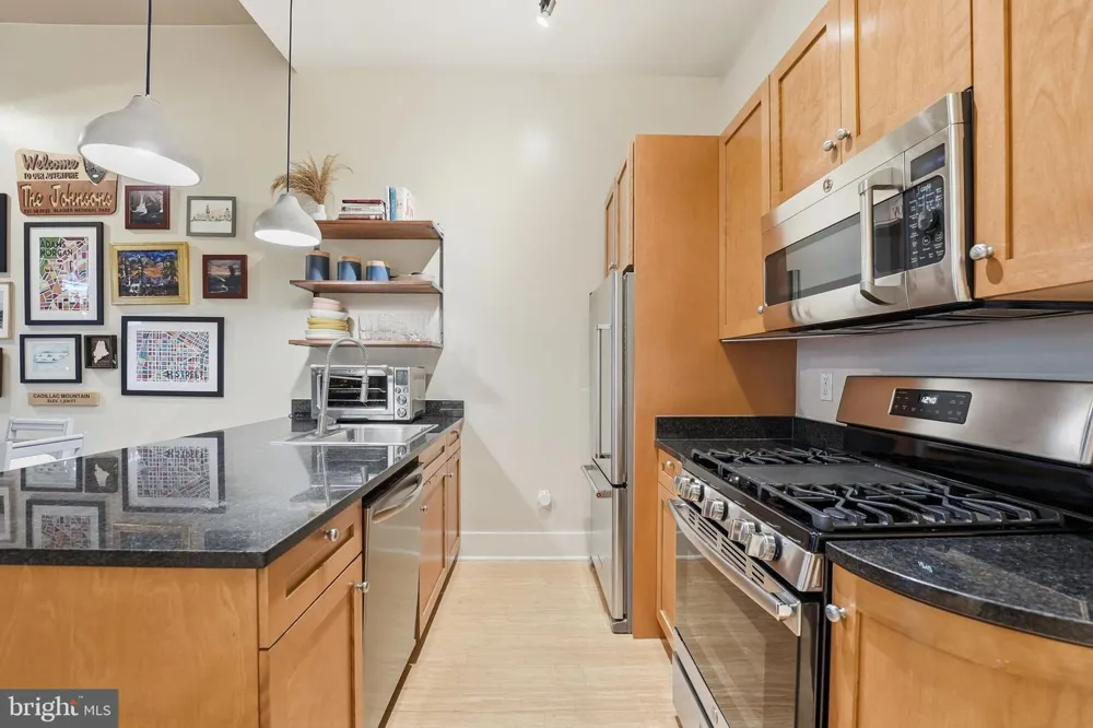 2328 CHAMPLAIN STREET NW #302 Washington, DC 20009