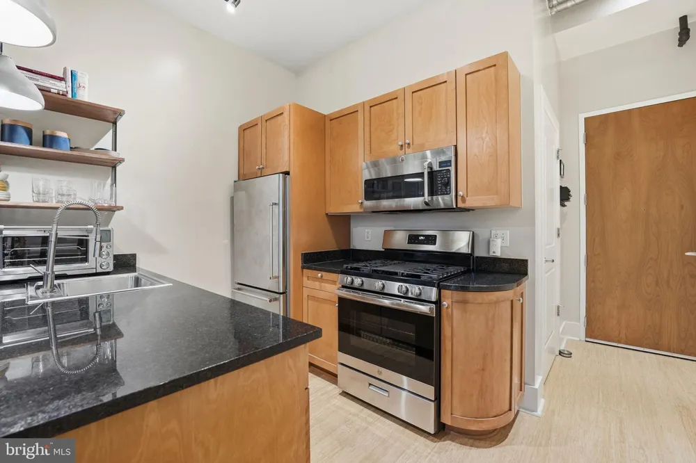 2328 CHAMPLAIN STREET NW #302 Washington, DC 20009