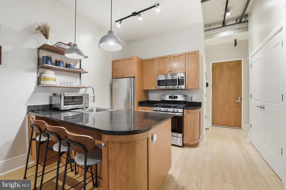 2328 CHAMPLAIN STREET NW #302 Washington, DC 20009