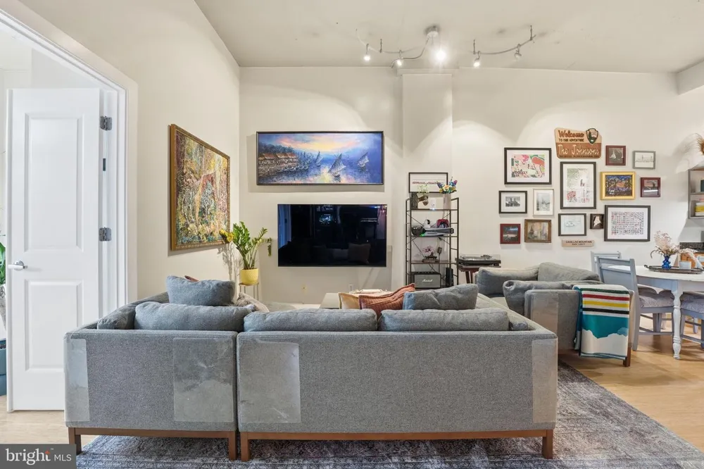 2328 CHAMPLAIN STREET NW #302 Washington, DC 20009