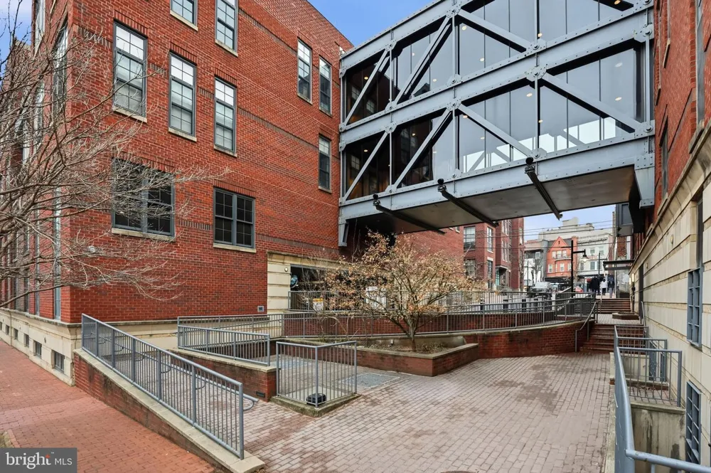 2328 CHAMPLAIN STREET NW #302 Washington, DC 20009