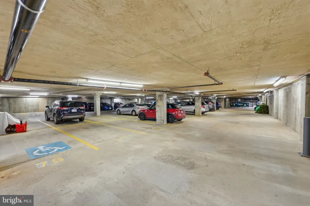 2328 CHAMPLAIN STREET NW #302 Washington, DC 20009