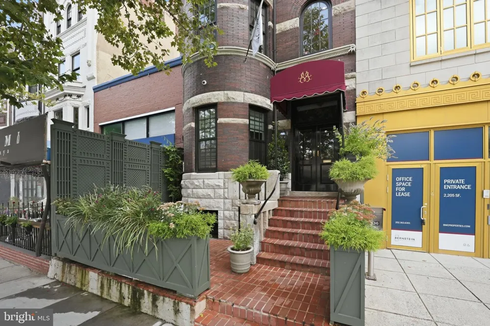 2328 CHAMPLAIN STREET NW #302 Washington, DC 20009