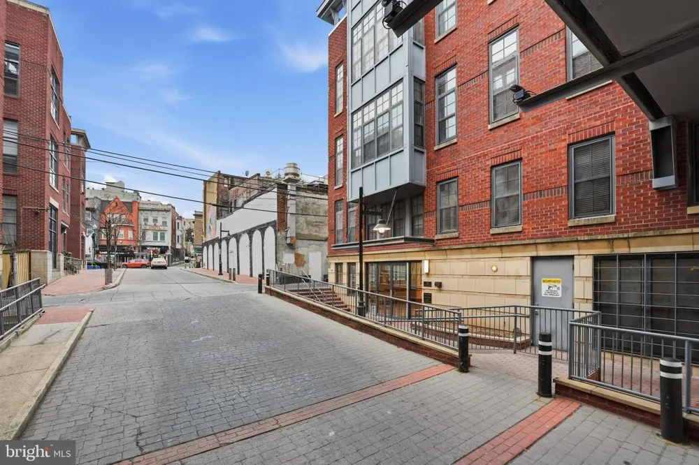 2328 CHAMPLAIN STREET NW #302 Washington, DC 20009