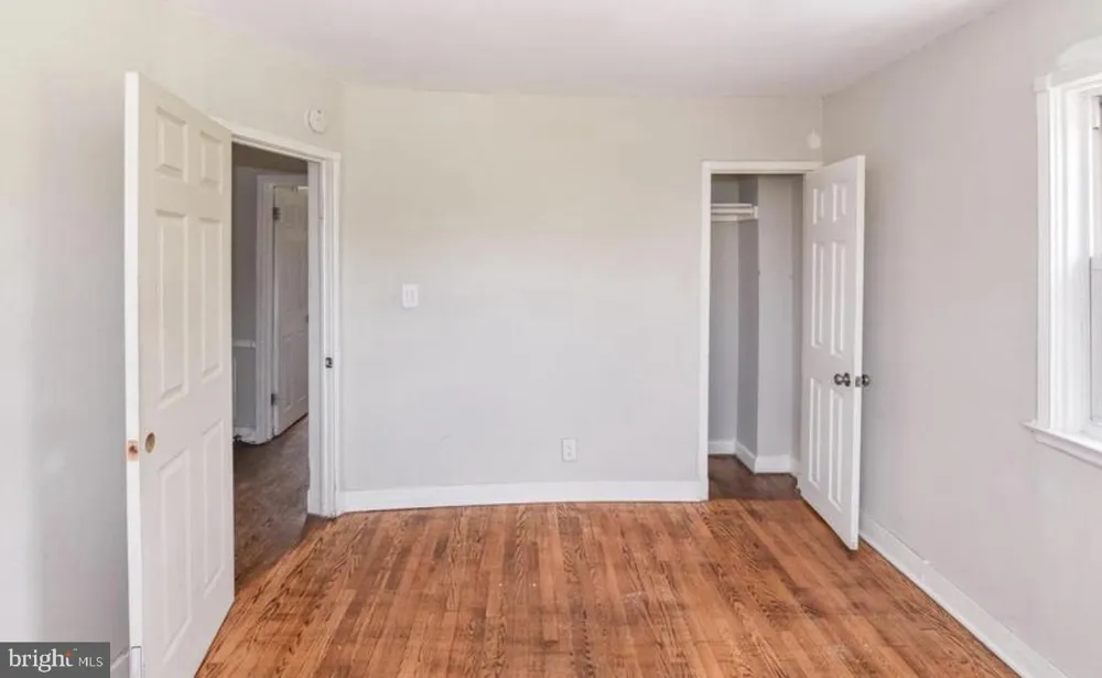 2565 HARLEM AVENUE Baltimore, MD 21216