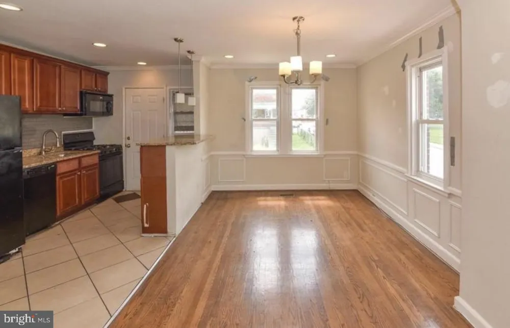 2565 HARLEM AVENUE Baltimore, MD 21216