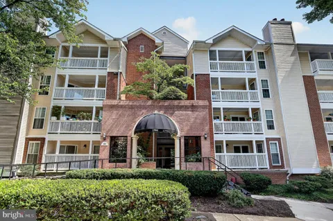 1504 LINCOLN WAY #216