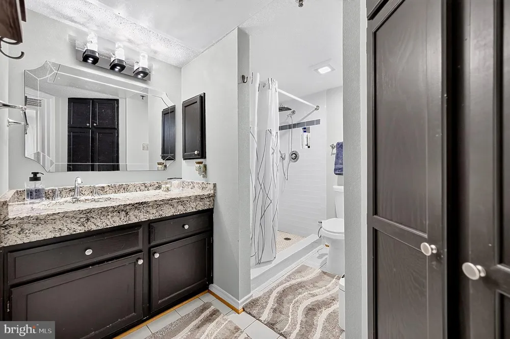 1504 LINCOLN WAY #216 Mclean, VA 22102