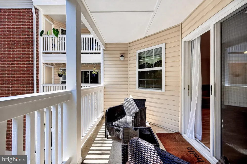 1504 LINCOLN WAY #216 Mclean, VA 22102