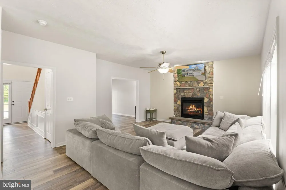 2813 SLINGERLAND DRIVE Fredericksburg, VA 22408