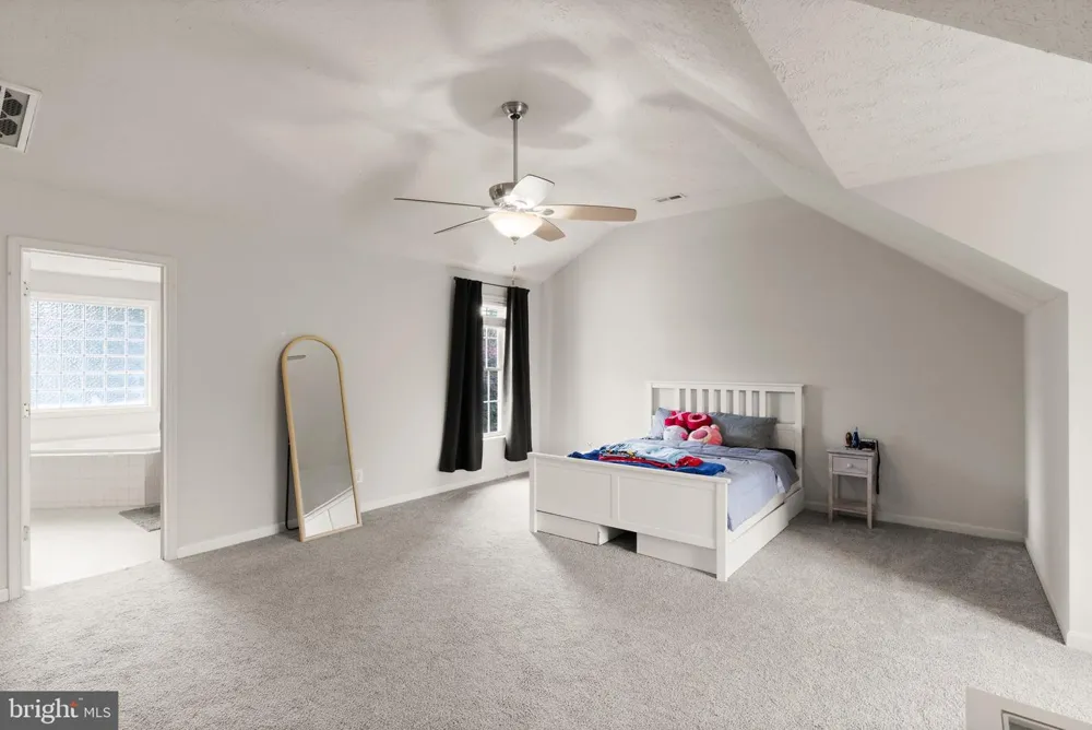 2813 SLINGERLAND DRIVE Fredericksburg, VA 22408