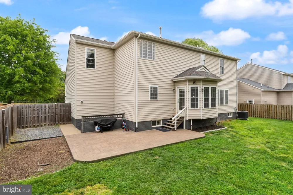 2813 SLINGERLAND DRIVE Fredericksburg, VA 22408