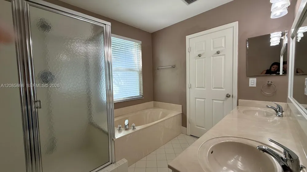 4735 SW 164th Ave Miramar, FL 33027