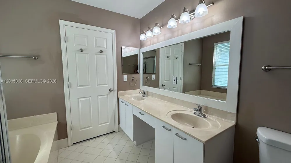 4735 SW 164th Ave Miramar, FL 33027