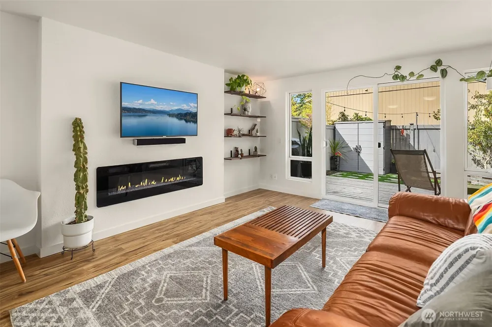 21105 80th Avenue W #104 Edmonds, WA 98026