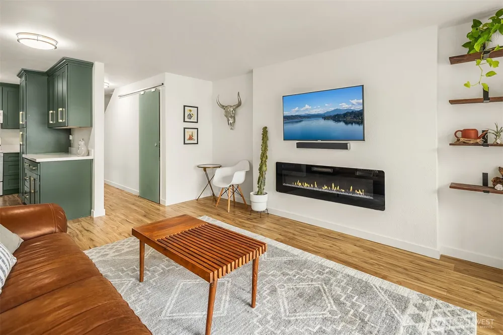 21105 80th Avenue W #104 Edmonds, WA 98026