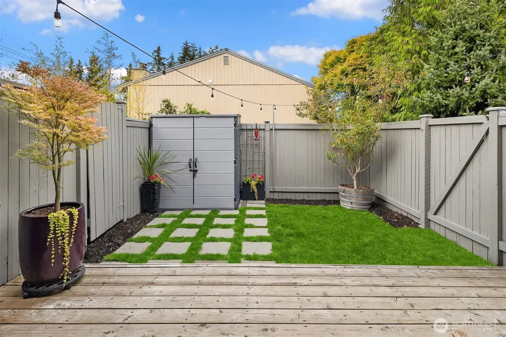 21105 80th Avenue W #104 Edmonds, WA 98026