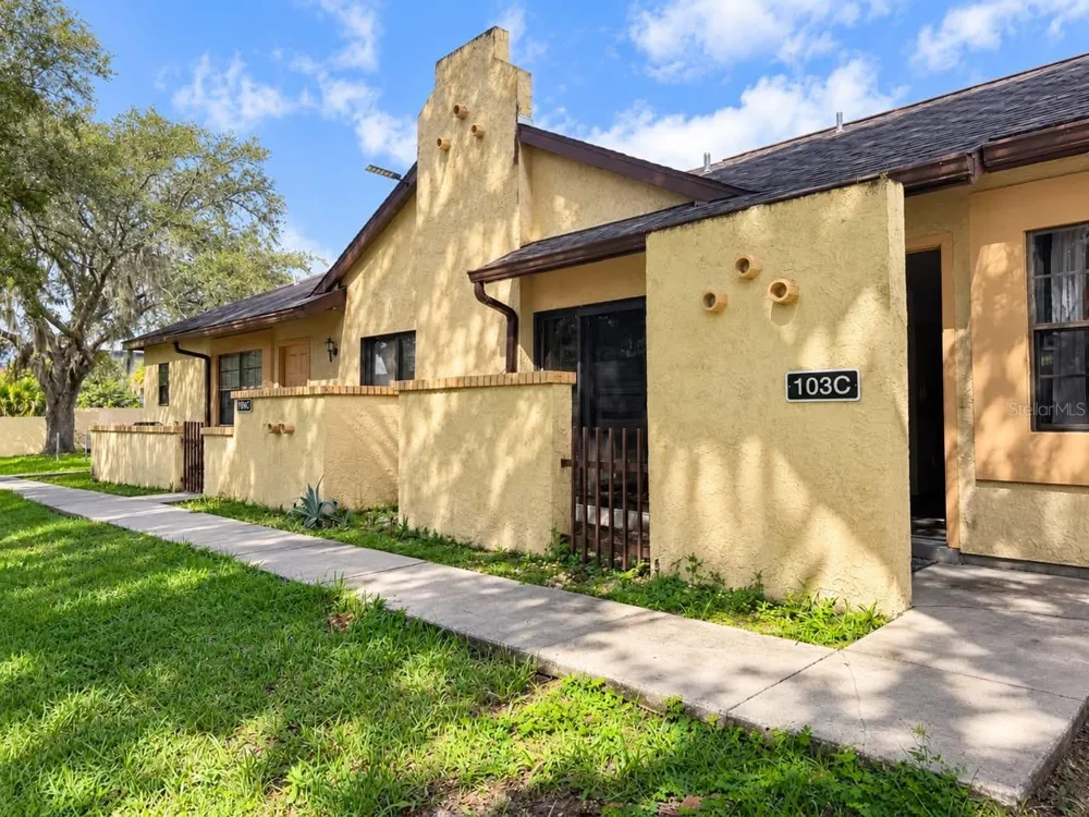 60 PINE TRACK #103C ocala, FL 34472