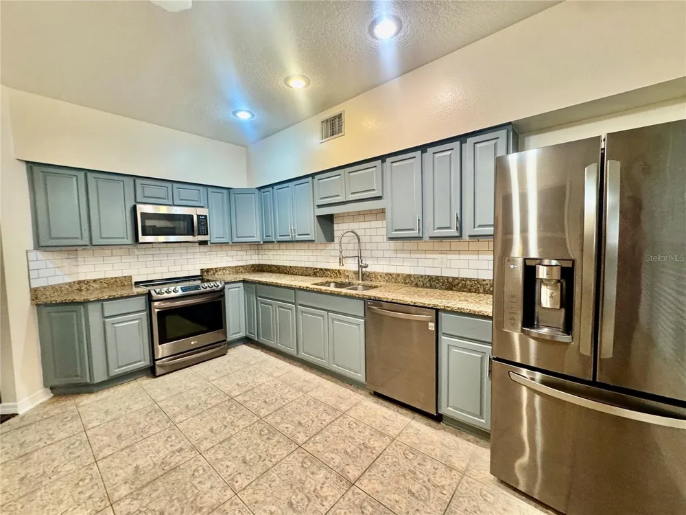 2800 COUNTRYSIDE BOULEVARD #1 Clearwater, FL 33761