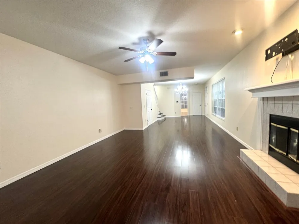 2800 COUNTRYSIDE BOULEVARD #1 Clearwater, FL 33761