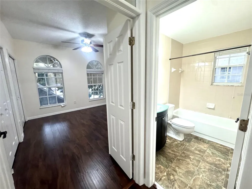 2800 COUNTRYSIDE BOULEVARD #1 Clearwater, FL 33761